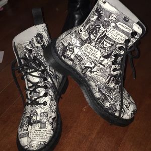 size 5 dr martens